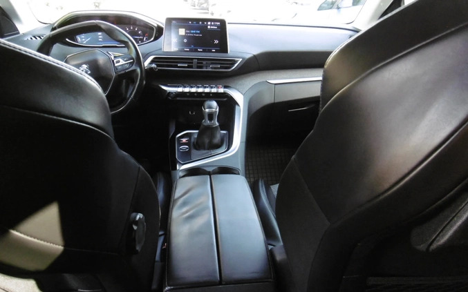 Peugeot 5008 cena 78900 przebieg: 191938, rok produkcji 2018 z Międzyzdroje małe 781
